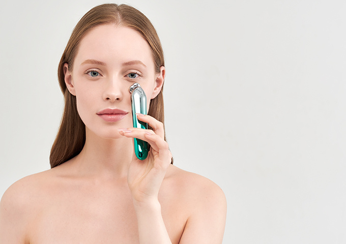 Аппарат для физиотерапии орбитальной и прилегающих зон для сохранения молодости глаз фото 5